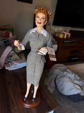 Franklin Mint Collector Doll: I Love Lucy Doll
